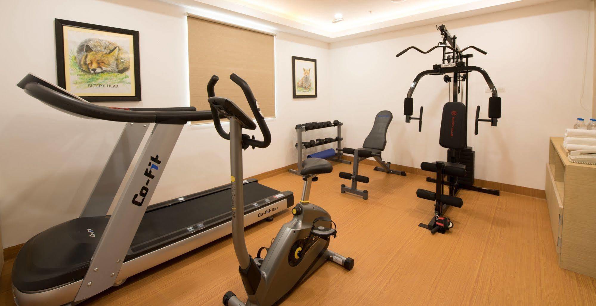 Red Fox By Lemon Tree Hotels, Tiruchirappalli Trichy Exterior photo